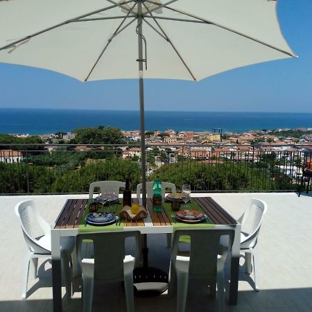 Residence Domus Cilento กัสเตลลาบาเต ภายนอก รูปภาพ