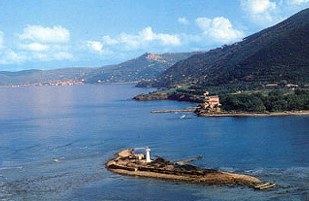 Residence Domus Cilento กัสเตลลาบาเต ภายนอก รูปภาพ